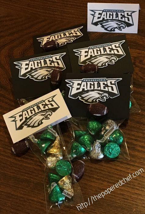 Super Bowl Football Party Favors – Go Eagles!, Eagles, fan favors, football, Hershey's kisses, kisses, party favors, Philadelphia Eagles, super bowl, treats Eagles Party, Kisses Party Favors, Super Bowl Treats, Football Ornaments, Football Favors, Sandwich Vegetarian, Active Office, Football Party Favors, Football Super Bowl