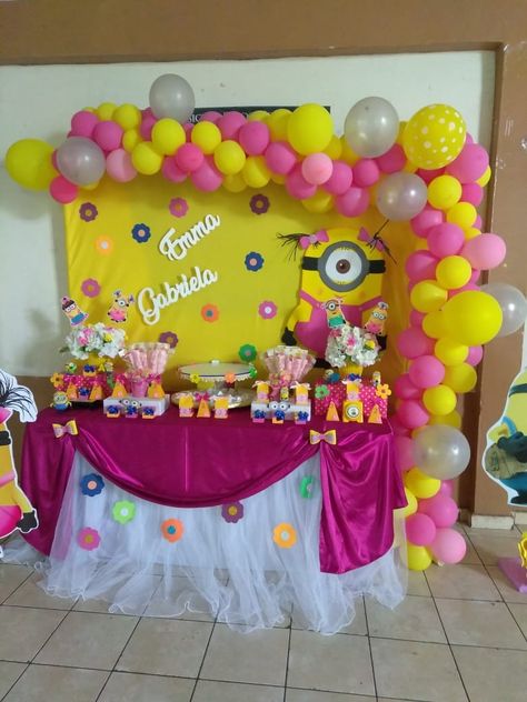 Pink Minion Party, Minion Girl Party, Girl Minion Birthday Party, Minion Party Decorations, Minion Baby Shower, Minion Balloons, Minions Birthday Theme, Pink Minion, Minion Baby