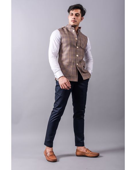 Pant Shirt With Nehru Jacket, Nehru Jacket For Men Formal, Gold Wedding Outfit, Fat Men Fashion, Pose Men, Men Pants Pattern, Indian Wedding Clothes For Men, Nehru Jacket For Men, Mens Vest Fashion