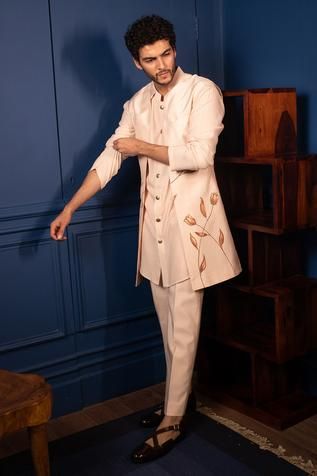 Traditional Indian Mens Clothing, India Fashion Men, Ethenic Wear, Peach Jacket, Mens Indian Wear, Wedding Kurta For Men, Indian Groom Wear, Wedding Dresses Men Indian, Mehendi Outfits