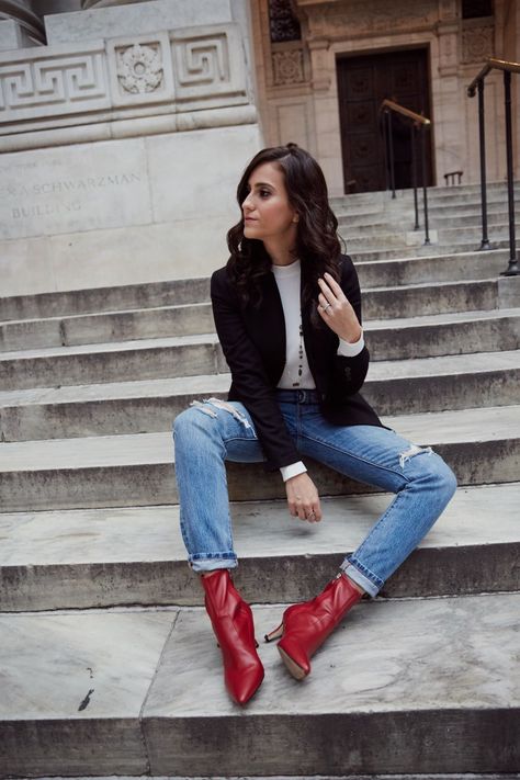 Short Red Boots Outfit, Red Booties Outfit Winter, Burgundy Boots Outfit Ankle, Burgundy Booties Outfit, Ankle Boots Outfit Dress, Red Ankle Boots For Night Out, Red Boot Outfit Ideas, Red Leather Boots Outfit, Red Combat Boots Outfit