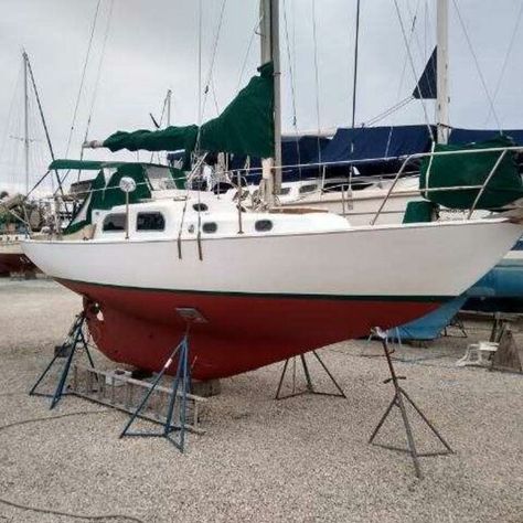 Small Sailboats For Sale, Used Sailboats, Sailboat Yacht, Small Yachts, Sailboats For Sale, Dream Boat, Small Sailboats, Sailing Boats, Sailing Vessel