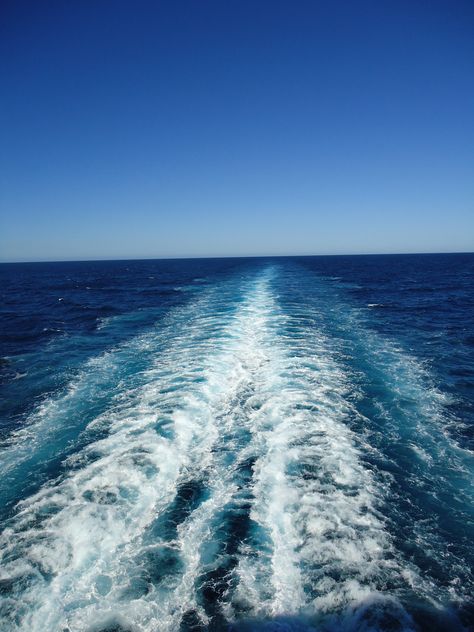 view from back of cruise ship.  I love the endless horizon View From Cruise Ship, Cruse Ship, Cruise Aesthetic, Cruise Vibes, Norwegian Breakaway, Ship Breaking, Choices Quotes, Travel Things, Royal Caribbean Cruise