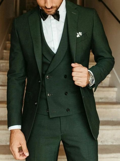 Wedding Suit Groom, Beach Wedding Suits, Business Casual Jacket, Green Wedding Suit, Dark Green Wedding, Prom Suits For Men, Suits Groom, Suit Groom, Groom Wedding Attire