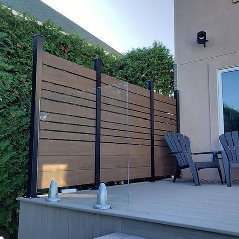 HOFT Solutions (@hoft_solutions) • Instagram photos and videos Hoft Solutions, Terrace Garden Ideas, Diy Fence, Privacy Walls, Deck With Pergola, Patio Diy, Fence Ideas, Diy Renovation, Deck Ideas