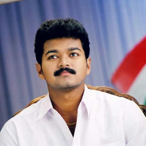 Vijay Old Images, Ilayathalapathy Vijay Cute Images, Ilayathalapathy Vijay, Sivakarthikeyan Wallpapers, Minion Art, Actor Vijay, Famous Indian Actors, Vijay Actor, Thalapathy Vijay