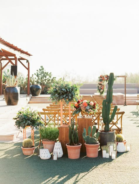 Desert Ceremony Decor, Succulent Wedding Aisle Decor, Desert Theme Wedding, Terra Cotta Wedding, Outdoor Wedding Ceremonies, Hydrangea Bouquet Wedding, Western Glam, Lush Wedding, Cactus Wedding