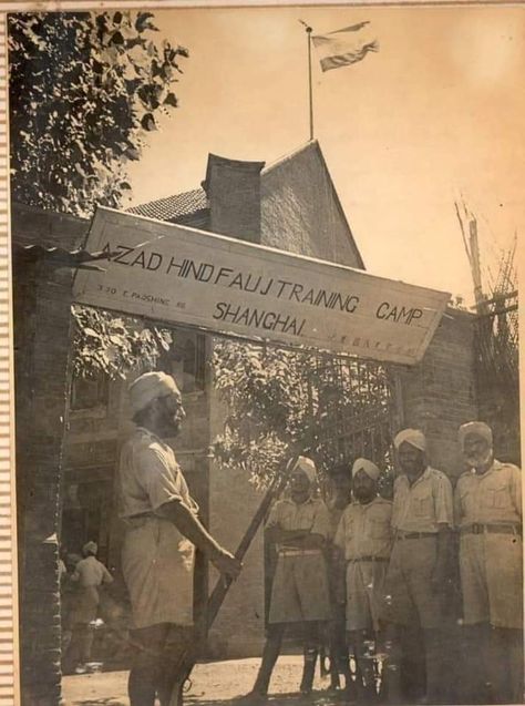 #jay hind Azad Hind Fauj, Indian National Army, Azad Hind, Things About Him, Jay Hind, Freedom Fighters Of India, Subhash Chandra Bose, Historical India, Subhas Chandra Bose