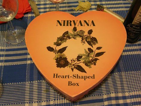 heart box Heart Shaped Box Nirvana, Creativity Art, Heart Shape Box, Heart Box, Diy Clay Crafts, Diy Clay, Art Project, Nirvana, Clay Crafts