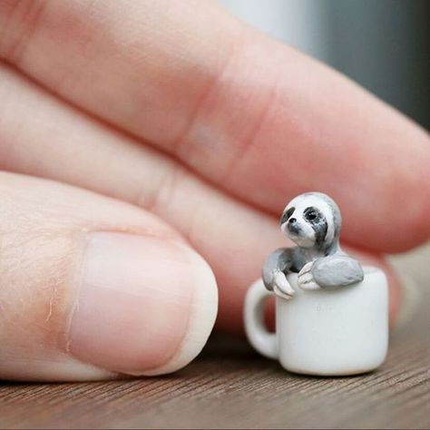 Tiny sloth in a coffee mug = perfect metaphor for my Saturday afternoon.  Is anyone else team coffee and blanket? ☕ . PS: this little fellow is actually much tinier than he seems! The porcelain mug is just 8mm tall (a third of an inch). You can get a better idea of his actual size from the third pic Sloth Pottery Ideas, Sloth Ceramic, Sloth Mug, Sloth Things, Sloth Meme Funny, Sloth Life, Sloth Art, Sloth Lovers, Sloth Gift