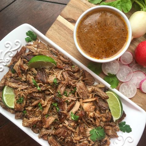 Pulled Pork Dishes, Instant Pot Carnitas Recipe, Instant Pot Pork Carnitas, Instant Pot Carnitas, Pressure Cooker Pork, Pork Carnitas Recipe, Mexican Food Dishes, Pork Carnitas Slow Cooker, Carnitas Recipe