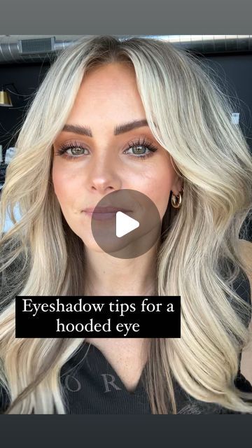 Harmony Beus on Instagram: "I feel like I could have chosen a better description for hooded eyes 🤦🏼‍♀️😂. Regardless.. This video has some great tips for a hooded eye 👁️! Here are the colors I used ⬇️  ✨Fiji cream highlight from Seint  ✨Bubba, Valencia, Cupcake, Coco, and Salem eyeshadows from Seint  ⭐️ Shop them through the link in my bio 😊" Hooded Eyes Cat Eye, Eyeshadow Hooded Eyes, Harmony Beus, Eyeshadow Tips, Cat Eye Makeup, Hooded Eye Makeup, Hooded Eyes, Cream Eyeshadow, Style Mistakes