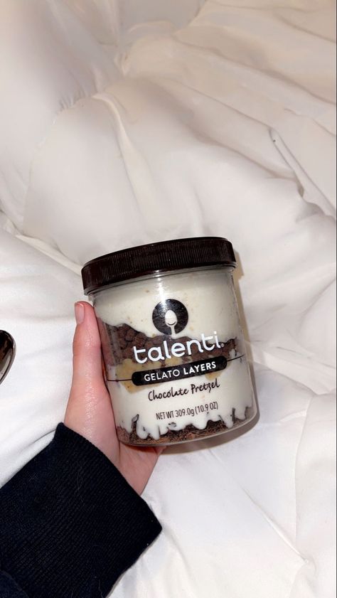 Snack Aesthetic, Talenti Gelato, Ice Cream Aesthetic, Junk Food Snacks, Lemon Pasta, Grocery Foods, Cream Aesthetic, Easy Baking Recipes Desserts, Tasty Baking