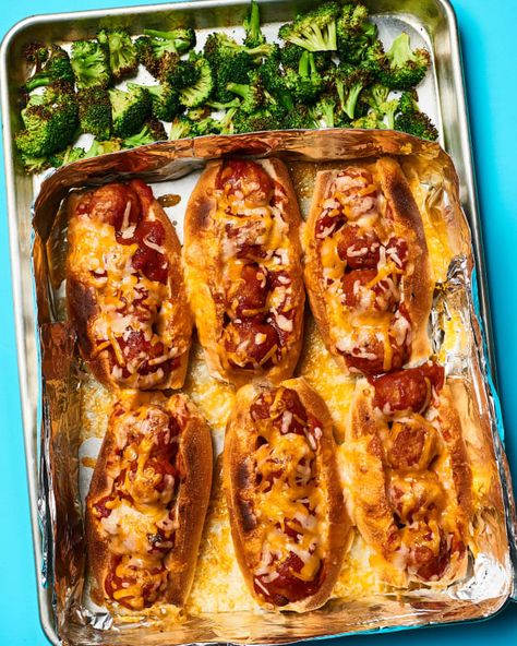 Anyone Could Make This One-Pan Italian Chicken and Veggies — Delicious Links Sheet Pan Food, Fish Sliders, Bowl Dinners, Best Meatloaf Recipes, Skillet Food, Pork Meatball, Quick Turkey, Meat Loaves, Tacos Carnitas