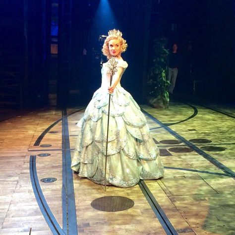 One more week, Miss Glinda. Oh how I will miss thee...And all of your brilliant friends from Oz❤️ #TakingItAllin 😘 thanks for taking this photo @catieann14 :) I ❤️ U! Kara Lindsay, Glinda Wicked, Wicked Broadway, Dream Roles, Wicked Musical, Musical Plays, Defying Gravity, Musical Theater, Blue Rainbow