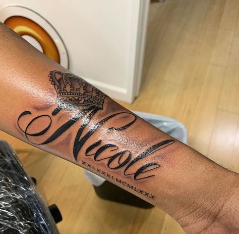 Nicole Tattoo, Princess Crown Tattoos, Name Tattoos On Arm, Tattoo Names, Live Tattoo, Feminine Tattoo Sleeves, Neck Tattoos Women, Omerta Tattoo, Famous Tattoos