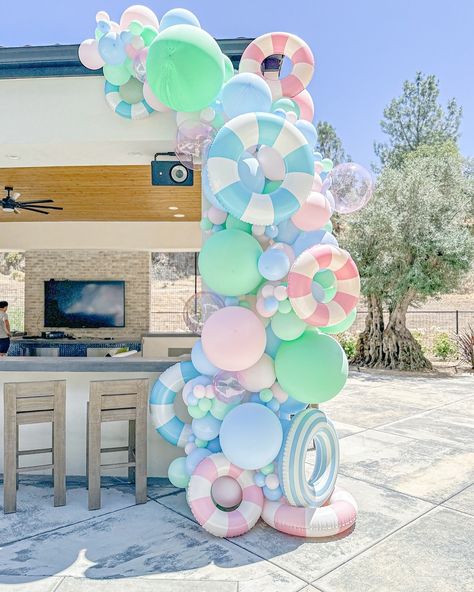 It’s POOL PARTY Szn! 🥳 Hire us to make a splash at your next swimming soirée! 💦 #poolparty #backyardparty #balloongarland #balloondecor #poolpartydecor ⠀⠀⠀⠀⠀⠀⠀⠀⠀ Marquee: @alphalitsacramento Swimming Pool Party Themes, Swimming Pool Party Ideas Decor, Preppy Pool Party, Adult Pool Party Decorations, Pool Party Adults, Dance Theme, Pool Party Themes, Party Swimming Pool, Dance Themes