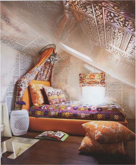 <b>Feel like the walls are closing in?</b> Transform your attic room to the ultimate hideaway. Bohemian Bedrooms, Bohemian Bedroom Design, Boho Styl, Attic Space, Bohemian House, Attic Renovation, Attic Bedroom, Attic Rooms, Deco Boheme