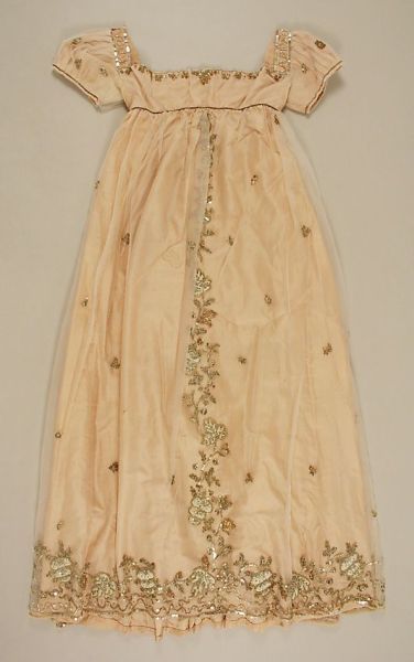 Regency Rosebud Ballgown (Revamp) | It's All Frosting... Regency Costume, 1800's Dress, Regency Era Fashion, Era Fashion, 1800s Fashion, Regency Dress, Regency Fashion, 19th Century Fashion, Regency Era