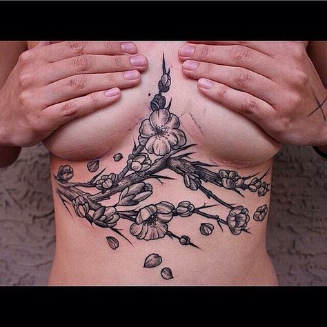 Flower underboob sternum Underboob Tattoo Floral, Underboob Tattoos, Sternum Tattoo Design, Tattoos Pinterest, Body Tattoo Design, Tattoos And Meanings, Underboob Tattoo, Facial Tattoos, Blossom Tattoo