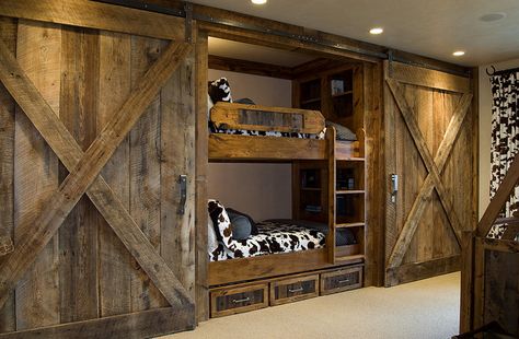 Maybe not with the cow print but I love the bunk beds and sliding barn doors! Barn House Design, Bunk Rooms, Bunk Bed Designs, Sliding Barn Doors, Kids Bunk Beds, Barn Style House, Metal Building Homes, Bunk House, Pole Barn Homes