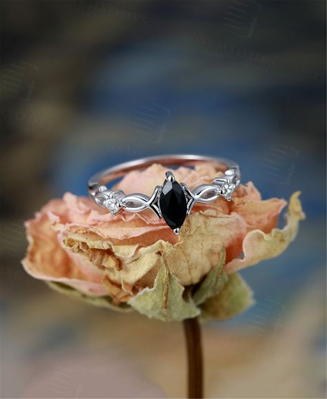 Art deco engagement ring white Gold Vintage Marquise Black Onyx engagement ring twisted Unique Wedding Diamond Anniversary Gift for women ◆Detail description◆ ◆Solid 14k White Gold(shown in picture) ◆Center stone: 3*6mm Black Onyx ◆Side stone: 0.04ct Diamond Diamond Clarity: VS-SI Diamond Color: H-G ◆Shank Width:1.2mm Shank Thickness:1mm Total Weight:1.4g ◆Made of 14k /18k - Rose / White / Yellow Gold ◆All sizes are available, contact me if they do not contain the size you want in the drop-down Gothic Engagement Ring, Black Onyx Engagement Ring, Onyx Engagement Ring, Engagement Rings Twisted, Anniversary Art, Wedding Diamond, Black Engagement Ring, Beachglass Jewelry, Engagement Rings Marquise