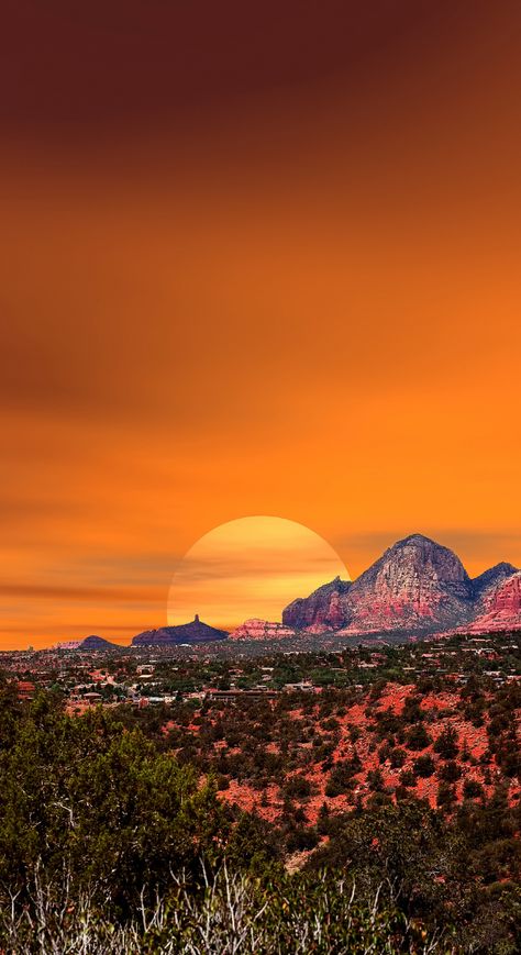 10 Top Spots To Watch Magical Sunset In Sedona Arizona. Sedona is home to many places offering magnificent golden hour views. Sedona sunsets must be on your bucket list, especially if you visit the city for the first time

In this post, you will find the best lookouts and trails from which to watch the sunset in Sedona. Sedona Travel Guide, Sedona Travel, Slide Rock State Park, Arizona Trip, Magical Sunset, Arizona Sunset, Watch The Sunset, Sedona Az, Arizona Travel