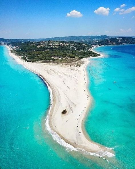 Halkidiki Greece, Greece Beach, Visiting Greece, Philippines Travel, Thessaloniki, Greece Travel, Greek Islands, Beach Photos, Blue Water