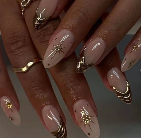 Chrome Nails Designs Gold, Gold Nail Decals, Gold Nail Stickers Art Designs, Simple Nails With Gold Accent, Gold Formal Nails, Simple Formal Nails, Formal Nails Prom, 21st Nails Ideas, Nail Designs Japanese