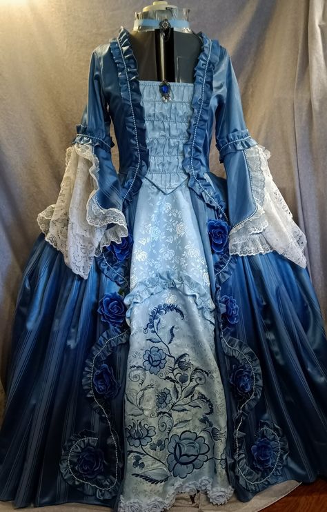 Victorian Blue Dress, Blue Baroque Victorian Dress For Costume Party, Luxury Blue Victorian Dress For Women, 1600s Dresses, 1700 Dress, Victorian Blue Dresses With Historical Design, Traditional Spanish Dress, Luxury Blue Vintage Victorian Dress, Blue Vintage Victorian Dress With Baroque Style