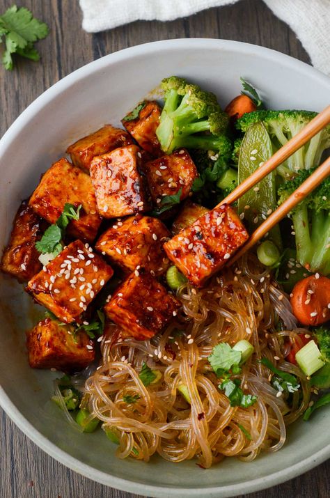 Korean Tofu Noodle Bowl Tofu Noodle Bowl, Korean Tofu, Spicy Kimchi, Noodles Spicy, Tofu Noodles, Sweet Potato Noodles, Udon Noodles, Veggie Stir Fry, Noodle Bowl