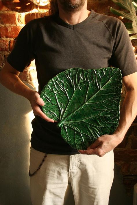 Check out this item in my Etsy shop: https://www.etsy.com/shop/NordPottery Ceramic Leaf, Leaf Plate, Leaf Bowl, Ceramic Platter, Leaf Bowls, Ceramic Platters, Leaf Plates, Work Diy, Universal Gift