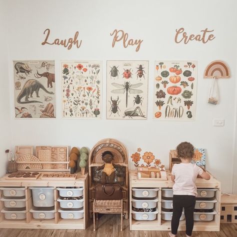 Montessori Playroom, Montessori Room, Toddler Playroom, Kids Playroom Decor, The Hound, Playroom Design, Playroom Organization, Kids Room Inspiration, Toddler Rooms