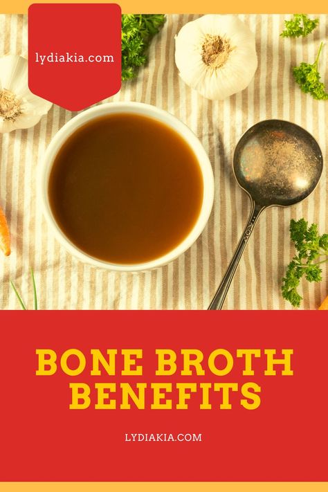 Bone Broth Health Benefits, Broth Benefits, Benefits Of Bone Broth, Bone Broth Benefits, Bone Broth Recipes, Nutrition For Women, What Is Healthy Food, Bone Soup, Toxin Free Living