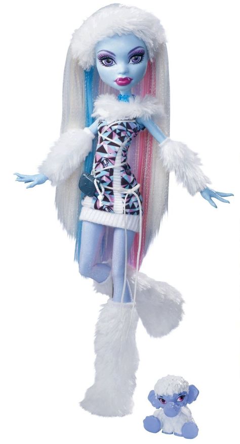 Abbey wants her fur boots and armwarmers from Basic Abbey. (She also wants Shiver someday.) Monster High Abbey Bominable, Monster High Collection, Monster High Abbey, Abbey Bominable, Mattel Shop, Moster High, Turtle Birthday, Monster High Custom, Love Monster