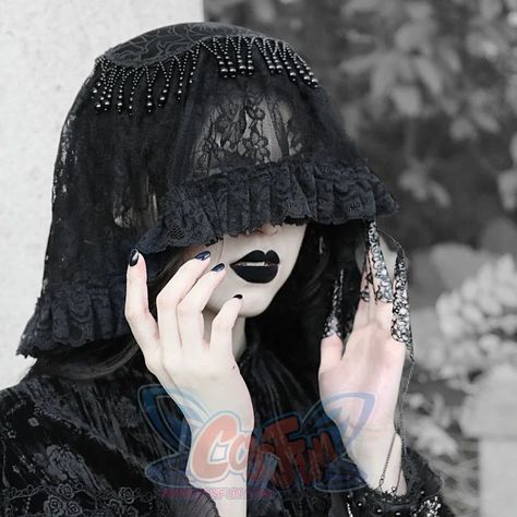 Mystic  Classical Gothic Elegance Dark Lace Headband Head Veil Styl Goth, Beaded Veils, By Any Means Necessary, Lace Veils, Lace Headbands, Black Veil, Gothic Girls, Fantasy Fashion, Lolita Dress