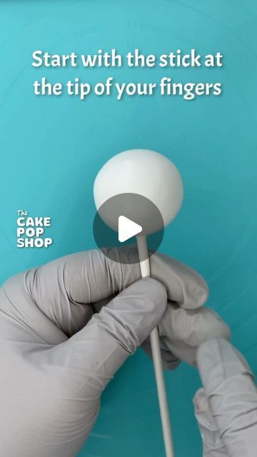 Softball Volleyball Basketball Cake, Baseball Cake Pops Tutorial, Cake Pop Basket, Sports Cake Pops, Volleyball Cake Pops, Softball Cake Pops, Baseball Cakepops, Sports Cupcakes, Baseball Cake Pops