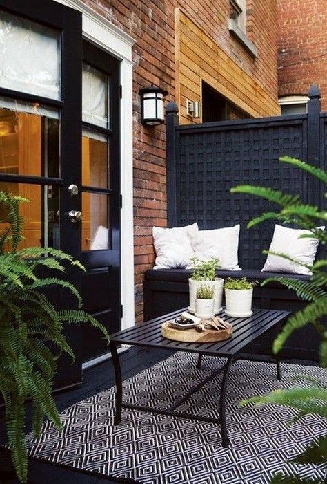 What Everyone Should Know About Black - Maria Killam Black And White Patio, Small Outdoor Patios, Small Patio Decor, Small Balcony Garden, Small Courtyard Gardens, White Patio, Flagstone Patio, Summer Patio, Patio Pergola