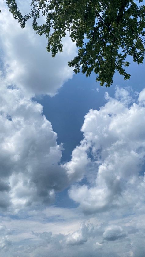 Clouds , Summer , weather aesthetics Sky Nature Aesthetic, Morning Weather, Weather Cloudy, Weather Pictures, Love Clouds, Summer Skies, Todays Weather, Cloudy Weather, Weather Photos