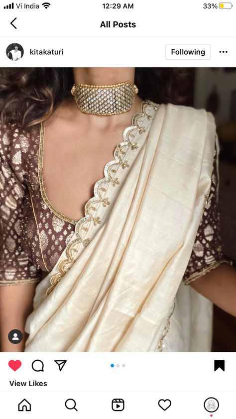 Beige Saree Outfit, Beige Wedding Saree, Peach Saree Color Combos, Beige Blouse Designs, Cream Saree Combination, Cream Colour Saree, Grad Saree, Simple Saree Blouse Designs, Farewell Saree