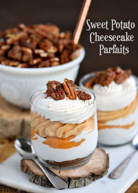 Sweet Potato Trifle, Sweet Potato Parfait, Cheesecake Parfait Recipes, Cookies Marshmallow, Cup Desserts, Bbq Dessert, Autumn Foods, Yogurt Parfait Recipe, Truffle Recipes