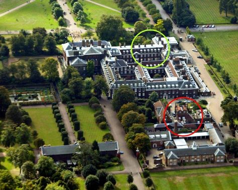 The green circle shows the 20 room apartment home to Prince William and Duchess Kate. The red circle to the front right shows the "Cottage" of Prince Harry and Meghan - just a quick walk away from each other. Nottingham Cottage, Kate Und William, Markle Prince Harry, Prince Harry And Megan, Prinz Harry, Prince Harry And Meghan Markle, Harry And Meghan Markle, Principe Harry, And So It Begins