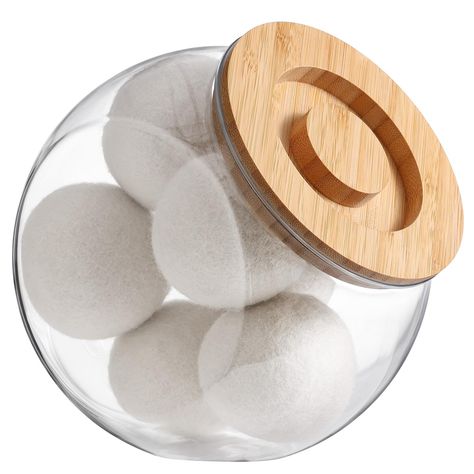 Dryer Ball Storage, Lavanderia Aesthetic, Diy Laundry Pod Container, Dryer Balls Jar, Laundry Pods Container Ideas, Diy Laundry Detergent Pods, Laundry Detergent Storage Pods, Jar For Laundry Detergent, Laundry Detergent Storage