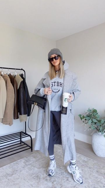 Leggings Trainers Outfit, Hoody Leggings Outfit, Long Coat And Trainers Outfit, Chic Winter Street Style, Long Coat Hoodie Outfit, Autumn Hoodie Outfit, Adanola Leggings Outfit, Heather Grey Leggings Outfit, Leggings And Trainers Outfits