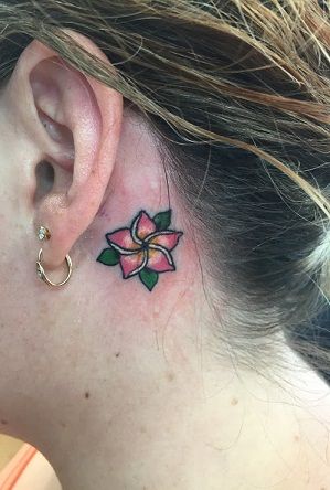 Plumeria Flower Tattoos, Frangipani Tattoo, Plumeria Tattoo, Ear Cuff Piercing, Beautiful Flower Tattoos, Tattoo People, Tattoo Meaning, Rib Tattoo, Pattern Tattoo