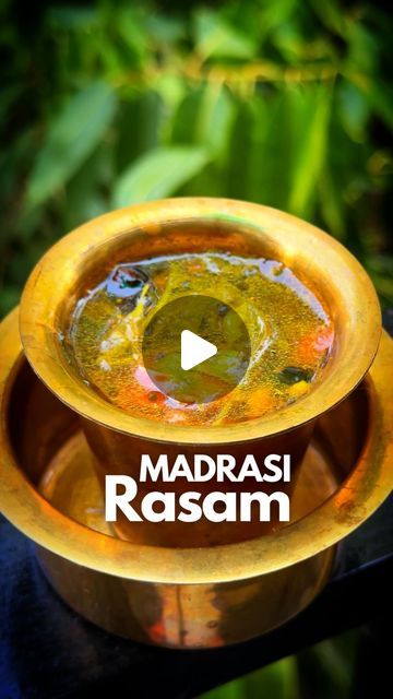 Tomato Rasam Recipe Indian, Tomato Rasam Recipe, Tomato Rasam, Benefits Of Garlic, South Indian Recipes, Veg Recipe, Rasam Recipe, Veg Curry, Garlic Benefits