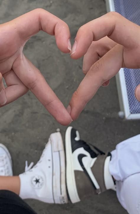 Couple Shoes Poses, Couple Nike Matching Shoes, Matching Shoes Pictures, Secret Couple Aesthetic, Couples Matching Shoes, Couple Shoes Pictures, Air Force Couple, Couples Converse, Couple Shoes Matching