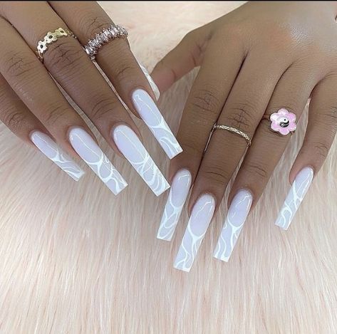 Coffin nails Long White Nails, Long Acrylic Nail Designs, White Acrylic Nails, Long Acrylic Nails Coffin, White Nail Designs, Long Square Acrylic Nails, White Nail, Luxury Nails, Fire Nails