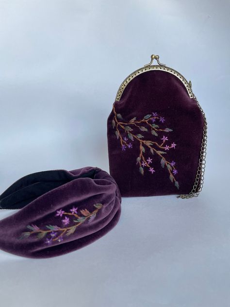 Velvet Bags, Embroidery Purse, Pretty Purses, Purse Ideas, Top Knot Headband, Velvet Purse, Embroidered Velvet, Top Knot Headbands, Embroidered Monogram