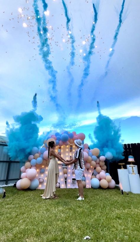 Gender Reveal Ideas Explosion, Tnt Gender Reveal, Cute Gender Reveal Outfits, Backyard Gender Reveal Party, Gender Reveal Beach, Gender Reveal Table Decor, Gender Reveal Outfit Ideas, Gender Reveal Deco, Unique Gender Reveal Themes